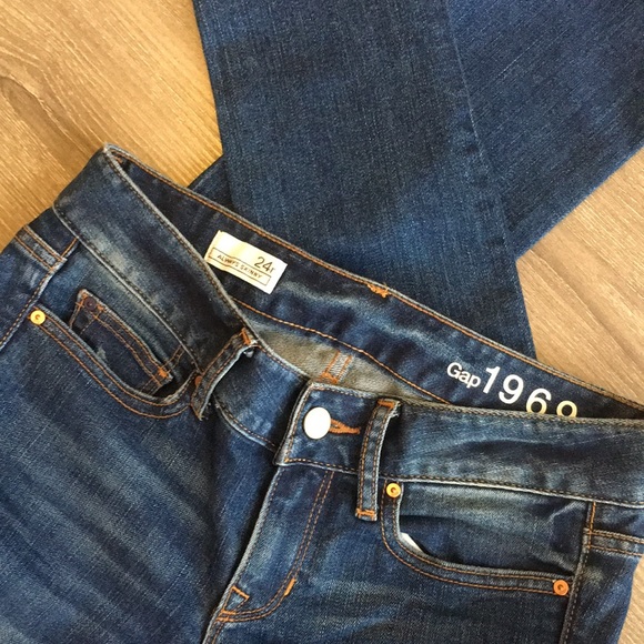 Mid Rise Skinny Jeans - Picture 8 of 8